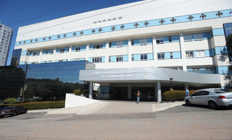 O secretário estadual da Saúde, Beto Preto, anunciou a fusão de duas unidades próprias de saúde do Estado: o Centro Hospitalar de Reabilitação Ana Carolina Moura Xavier (CHR) será incorporado ao Hospital do Trabalhador (HT), formando uma única instituição, mais abrangente e de referência para todo o Paraná.Foto: Arquivo/ANPr