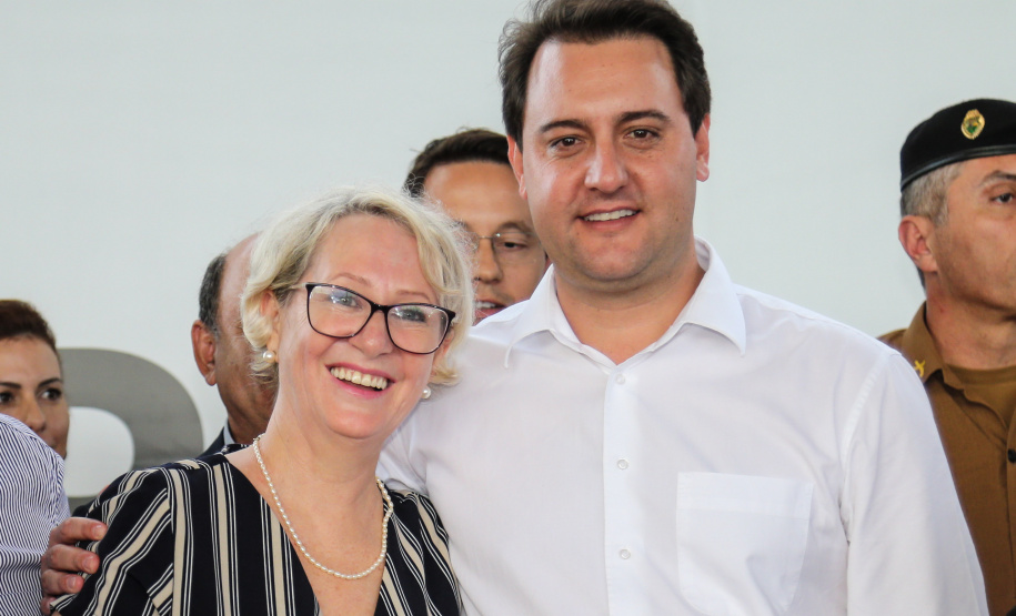 O governador Carlos Massa Ratinho Junior lança o programa Escola Segura. Foz do Iguaçu, 09/05/2019 - Foto: Geraldo Bubniak/ANPr