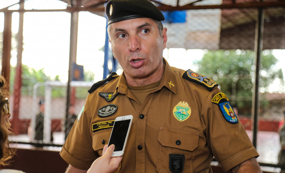 O governador Carlos Massa Ratinho Junior lança o programa Escola Segura. Foz do Iguaçu, 09/05/2019 - Foto: Geraldo Bubniak/ANPr