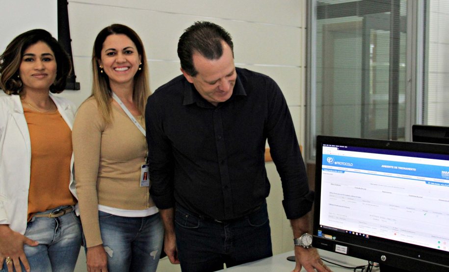 Diversos servidores da Secretaria de Estado do Desenvolvimento Urbano (SEDU) participaram nesta quinta-feira (09) do Curso Presencial do E-Protocolo. Com o treinamento, todo funcionário poderá iniciar um processo. Com a ferramenta digital, acaba a necessidade de um único setor físico para receber documentos e solicitações. Foto: Divulgação/SEDU