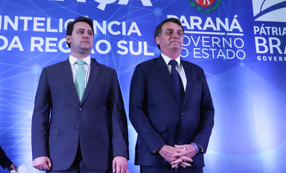 O governador Carlos Massa Ratinho Junior destacou nesta sexta-feira (10) que as forças de segurança do Paraná conseguiram reduzir em 32% o número de homicídios nos primeiros 120 dias deste ano, na comparação com o mesmo quadrimestre do ano passado