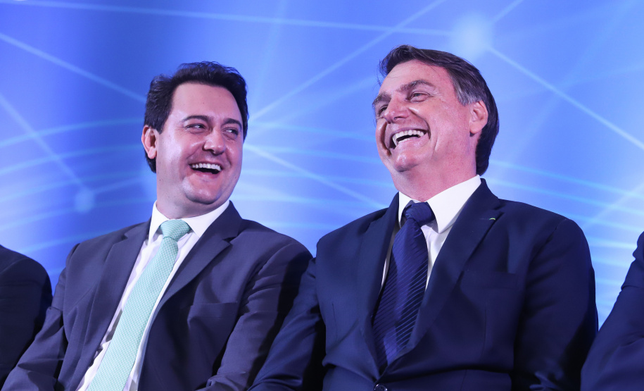 O governador Carlos Massa Ratinho Junior destacou nesta sexta-feira (10) que as forças de segurança do Paraná conseguiram reduzir em 32% o número de homicídios nos primeiros 120 dias deste ano, na comparação com o mesmo quadrimestre do ano passado