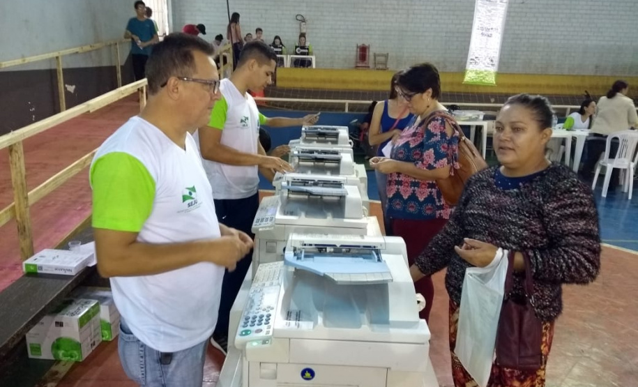 A feira de serviços Paraná Cidadão ofertou diversos serviços gratuitos para a população do município de Palotina e região. Durante os três dias de evento mais de 2 mil pessoas passaram pelo Ginásio Municipal de Esportes Romeu Hendges (Umesp).Foto:SEJUT