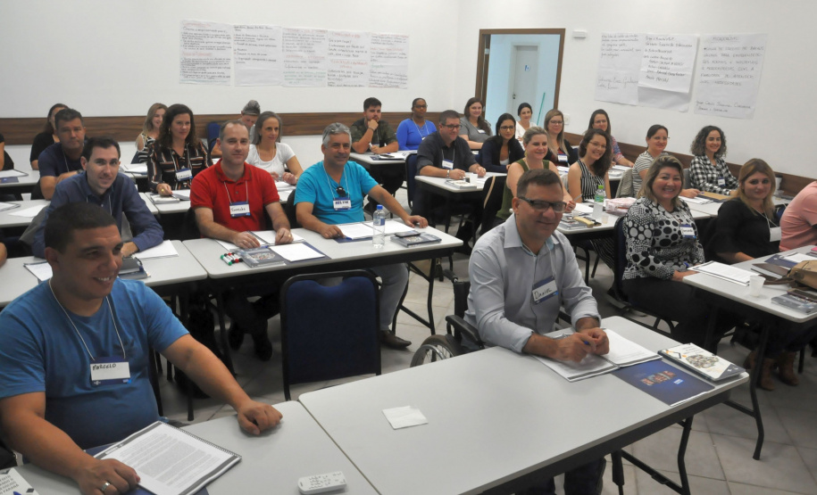Fomento Paraná prepara nova turma de agentes de crédito A fase presencial do treinamento acontece nas instalações do Centro de Capacitação do Sebrae-PR em Curitiba. Foto: Divulgação/Fomento Paraná