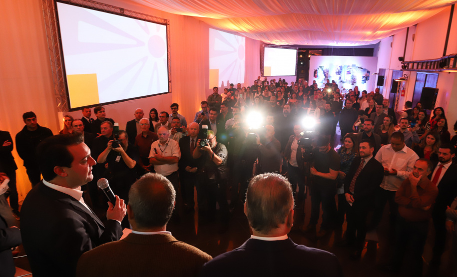 A TV Paraná Turismo foi lançada nesta segunda-feira (13), no Canal da Música, em Curitiba, sede da emissora, com a presença do governador Carlos Massa Ratinho Junior. A estreia da grade será nesta terça-feira, às 20 horas, com o programa AgroTur, dedicado ao turismo rural.. Curitiba,13/05/2019 Foto: Rodrigo Felix Leal/ ANPr