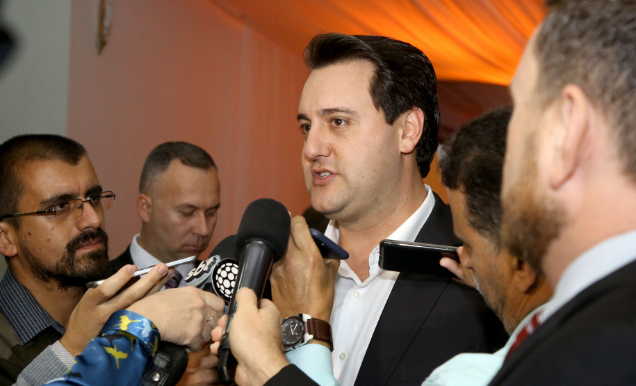 A TV Paraná Turismo foi lançada nesta segunda-feira (13), no Canal da Música, em Curitiba, sede da emissora, com a presença do governador Carlos Massa Ratinho Junior. A estreia da grade será nesta terça-feira, às 20 horas, com o programa AgroTur, dedicado ao turismo rural.. Curitiba,13/05/2019 Foto: Jaelson Lucas/ ANPr