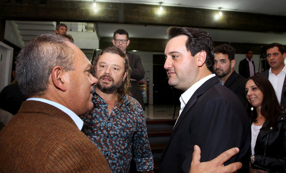 A TV Paraná Turismo foi lançada nesta segunda-feira (13), no Canal da Música, em Curitiba, sede da emissora, com a presença do governador Carlos Massa Ratinho Junior. A estreia da grade será nesta terça-feira, às 20 horas, com o programa AgroTur, dedicado ao turismo rural.. Curitiba,13/05/2019 Foto:Jaelson Lucas / ANPr