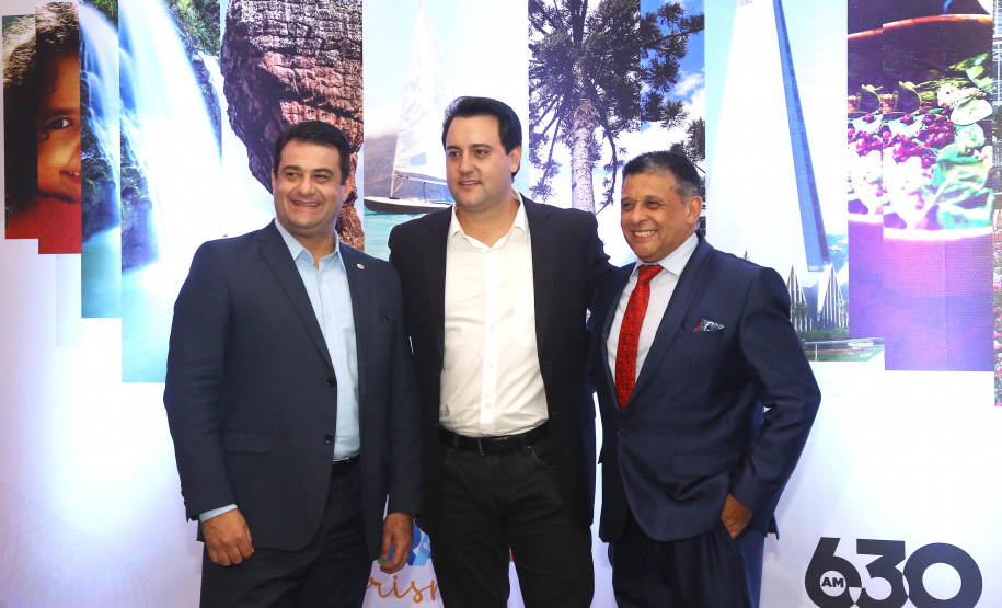 A TV Paraná Turismo foi lançada nesta segunda-feira (13), no Canal da Música, em Curitiba, sede da emissora, com a presença do governador Carlos Massa Ratinho Junior. A estreia da grade será nesta terça-feira, às 20 horas, com o programa AgroTur, dedicado ao turismo rural.. Curitiba,13/05/2019 Foto:Jaelson Lucas / ANPr