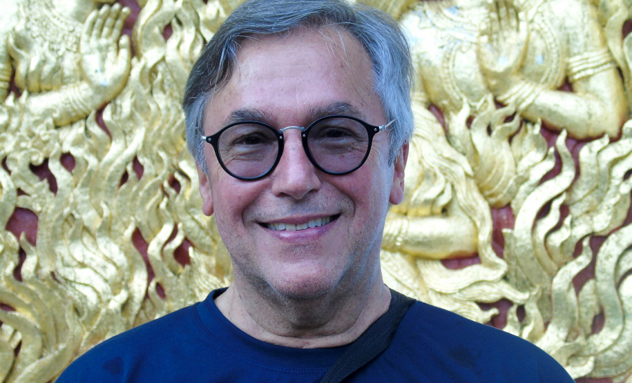 O Museu Oscar Niemeyer inicia nesta quarta-feira (15) a programação da 17ª Semana Nacional de Museus. O destaque é mediação do professor e colecionador Fausto Godoy à exposição “Ásia: a terra, os homens, os deuses”, às 15 horas. Ao longo de sua carreira diplomática ele reuniu peças raras provenientes de cerca de 10 países e doou cerca de 3 mil delas ao MON. 
Foto: Divulgação/MON