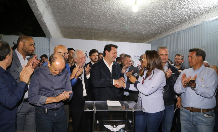 O governador Carlos Massa Ratinho Junior destacou, no ato de transferência da sede da administração estadual para Maringá, no Noroeste do Paraná, que a iniciativa visa atender as demandas da região e tornar o Governo mais acessível para a população. O município irá sediar o Poder Executivo até sexta-feira (17). Foto: Gilson Abreu/ANPr