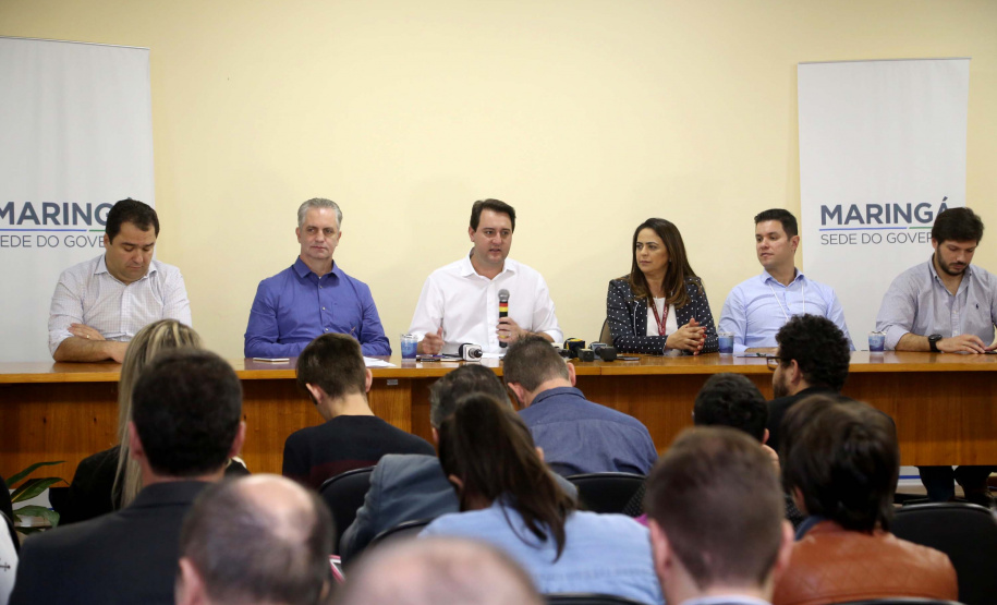 O governador Carlos Massa Ratinho Junior recebe a imprensa para entrevista coletiva, na Expoingá. Maringá,16/05/2019. FotoGilson Abreu/ANPr