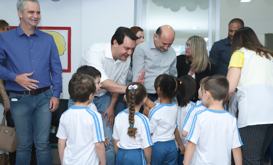 O governador Carlos Massa Ratinho Junior também inaugurou nesta quinta-feira (16) o CMEI José Prestes Neto, no Jardim Alvorada, em Maringá. O prédio de 3 mil metros quadrados tem capacidade para até 500 alunos do berçário ao 5° ano.Foto Rodrigo Felix Leal/ANPr