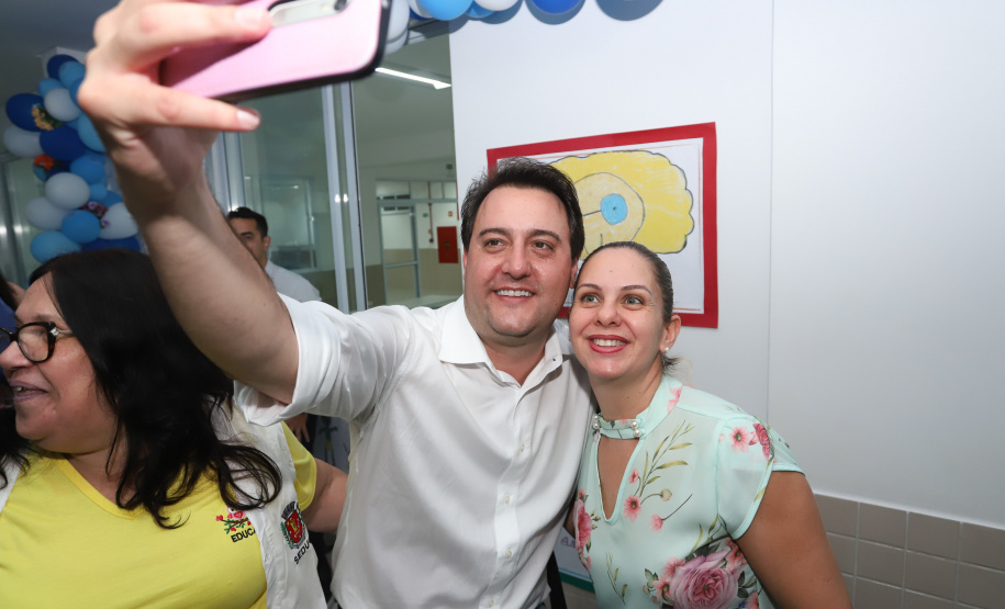 O governador Carlos Massa Ratinho Junior também inaugurou nesta quinta-feira (16) o CMEI José Prestes Neto, no Jardim Alvorada, em Maringá. O prédio de 3 mil metros quadrados tem capacidade para até 500 alunos do berçário ao 5° ano.Foto Rodrigo Felix Leal/ANPr