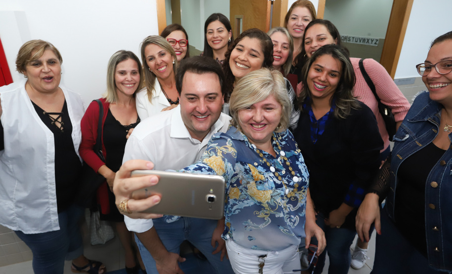 O governador Carlos Massa Ratinho Junior também inaugurou nesta quinta-feira (16) o CMEI José Prestes Neto, no Jardim Alvorada, em Maringá. O prédio de 3 mil metros quadrados tem capacidade para até 500 alunos do berçário ao 5° ano.Foto Rodrigo Felix Leal/ANPr