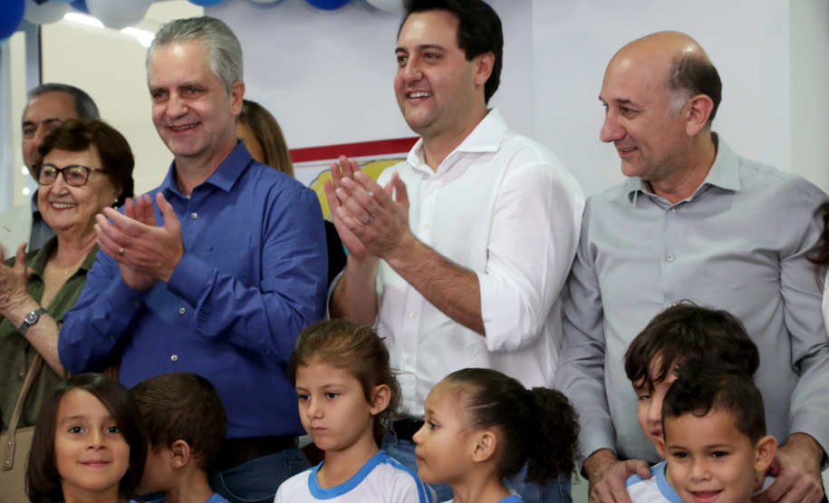 O governador Carlos Massa Ratinho Junior também inaugurou nesta quinta-feira (16) o CMEI José Prestes Neto, no Jardim Alvorada, em Maringá. O prédio de 3 mil metros quadrados tem capacidade para até 500 alunos do berçário ao 5° ano.Foto Gilson Abreu/ANPr