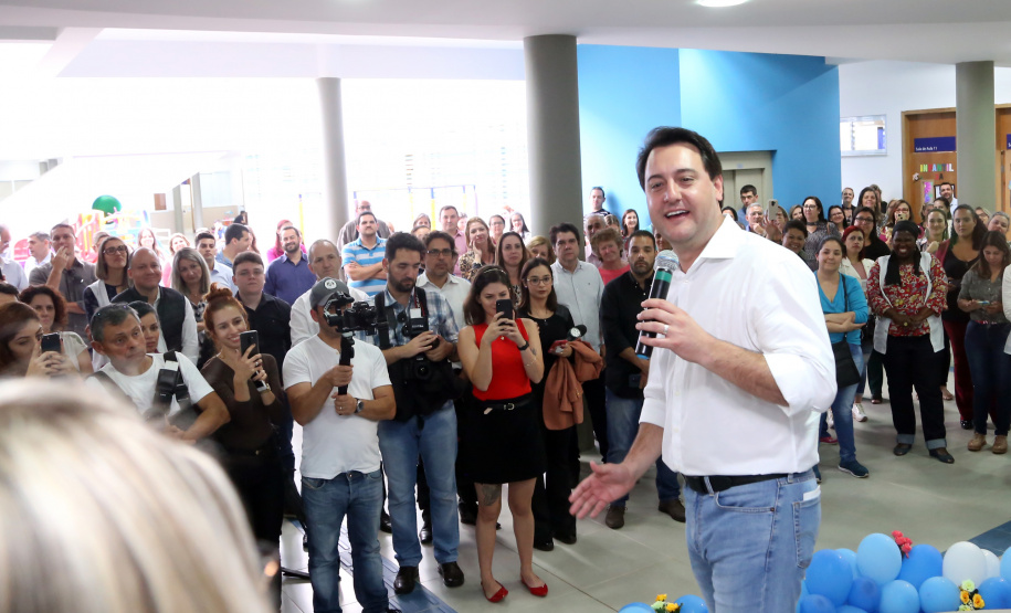 O governador Carlos Massa Ratinho Junior também inaugurou nesta quinta-feira (16) o CMEI José Prestes Neto, no Jardim Alvorada, em Maringá. O prédio de 3 mil metros quadrados tem capacidade para até 500 alunos do berçário ao 5° ano.Foto Gilson Abreu/ANPr