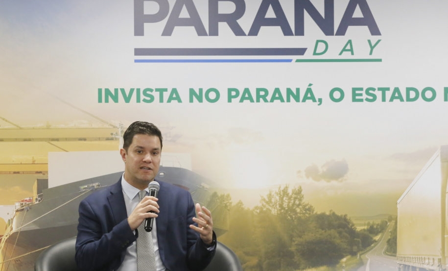 Programa de concessões na área da infraestrutura, projetos de parcerias público-privadas e um ambiente propício para negócios tornam o Paraná o Estado atrativo para investidores. A avaliação é do governador Carlos Massa Ratinho Junior, que abriu nesta terça-feira (21) a segunda edição do Paraná Day. Foto: Arnaldo Alves/ANPr