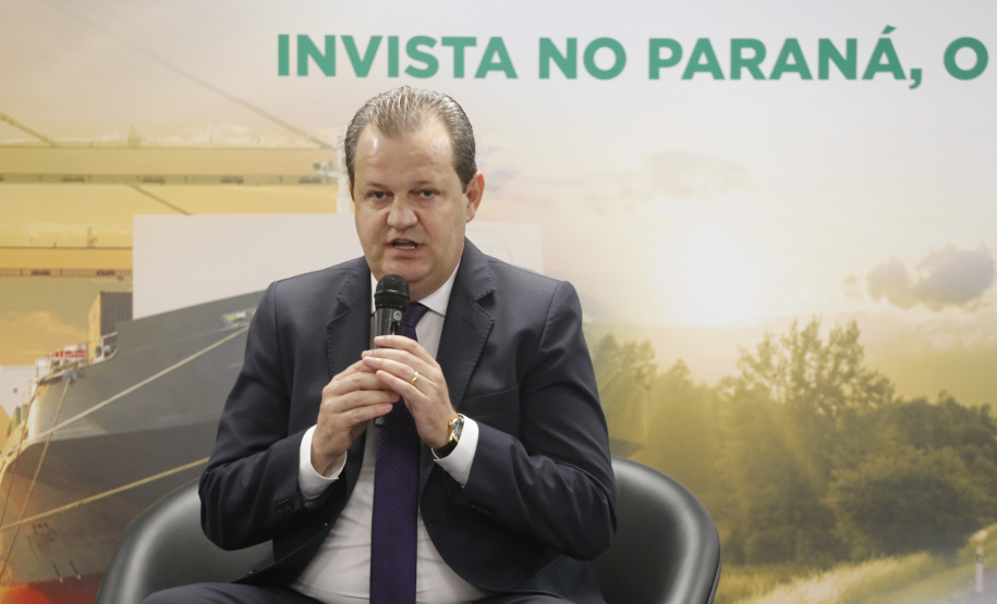 Programa de concessões na área da infraestrutura, projetos de parcerias público-privadas e um ambiente propício para negócios tornam o Paraná o Estado atrativo para investidores. A avaliação é do governador Carlos Massa Ratinho Junior, que abriu nesta terça-feira (21) a segunda edição do Paraná Day. Foto: Arnaldo Alves/ANPr