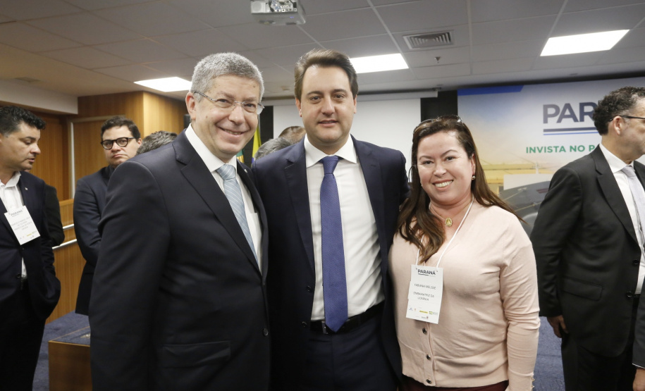 Programa de concessões na área da infraestrutura, projetos de parcerias público-privadas e um ambiente propício para negócios tornam o Paraná o Estado atrativo para investidores. A avaliação é do governador Carlos Massa Ratinho Junior, que abriu nesta terça-feira (21) a segunda edição do Paraná Day. Foto: Arnaldo Alves/ANPr