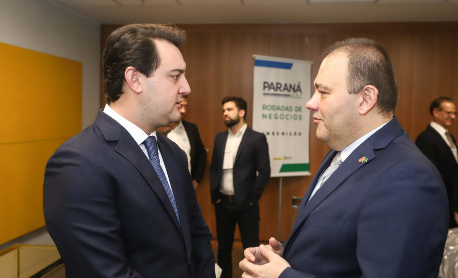 Programa de concessões na área da infraestrutura, projetos de parcerias público-privadas e um ambiente propício para negócios tornam o Paraná o Estado atrativo para investidores. A avaliação é do governador Carlos Massa Ratinho Junior, que abriu nesta terça-feira (21) a segunda edição do Paraná Day.Foto: Rodrigo Felix Leal/ANPr