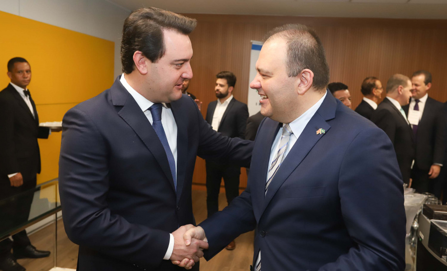 Programa de concessões na área da infraestrutura, projetos de parcerias público-privadas e um ambiente propício para negócios tornam o Paraná o Estado atrativo para investidores. A avaliação é do governador Carlos Massa Ratinho Junior, que abriu nesta terça-feira (21) a segunda edição do Paraná Day.Foto: Rodrigo Felix Leal/ANPr