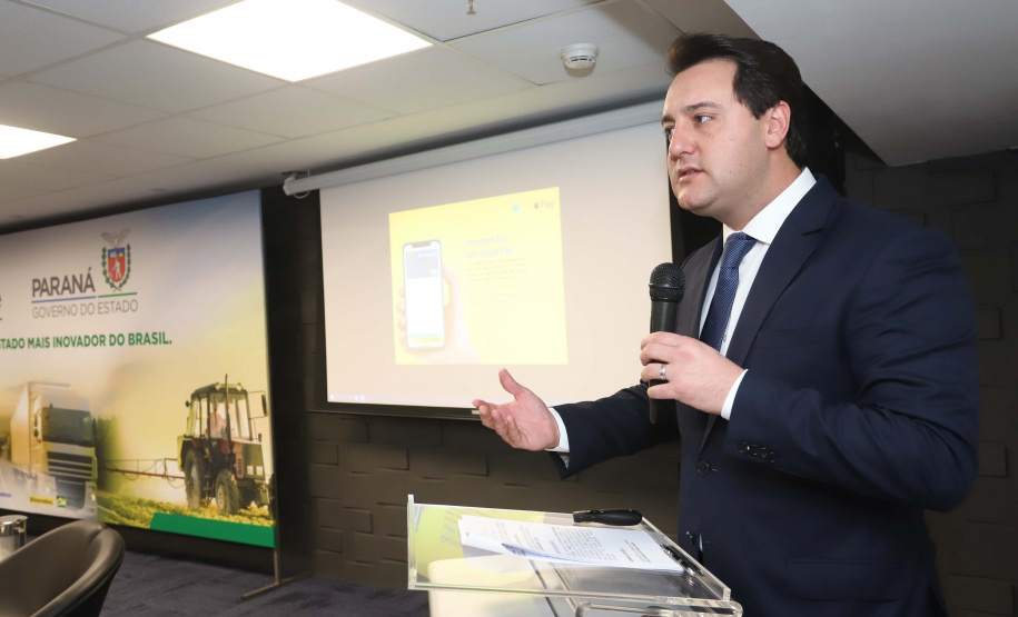 Programa de concessões na área da infraestrutura, projetos de parcerias público-privadas e um ambiente propício para negócios tornam o Paraná o Estado atrativo para investidores. A avaliação é do governador Carlos Massa Ratinho Junior, que abriu nesta terça-feira (21) a segunda edição do Paraná Day.Foto: Rodrigo Felix Leal/ANPr