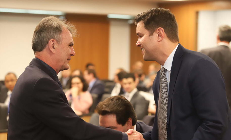 Programa de concessões na área da infraestrutura, projetos de parcerias público-privadas e um ambiente propício para negócios tornam o Paraná o Estado atrativo para investidores. A avaliação é do governador Carlos Massa Ratinho Junior, que abriu nesta terça-feira (21) a segunda edição do Paraná Day.Foto: Rodrigo Felix Leal/ANPr