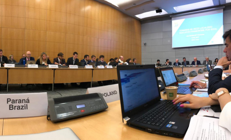 O Paraná é o representante brasileiro em um grupo de trabalho da Organização para Cooperação e Desenvolvimento Econômico (OCDE) que auxiliará alguns países e regiões a atingirem os 17 Objetivos de Desenvolvimento Sustentável (ODS) propostos pela ONU. Com isso, a OCDE vai dar o suporte técnico para que todas as regiões do Paraná atinjam os ODS de uma maneira mais rápida.Foto: Casa Civil