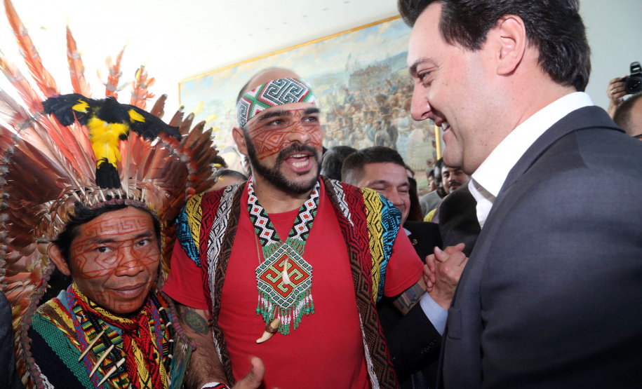 O governador Carlos Massa Ratinho Junior disse nesta quarta-feira (22), no lançamento oficial da Superintendência Geral de Diálogo e Interação Social (Sudis), que o Governo do Paraná está aberto ao diálogo e vai trabalhar diariamente para atender as demandas de todos os setores da sociedade, principalmente dos mais necessitados, em respeito ao compromisso com a construção de um Estado moderno e protetivo.Foto: Gilson Abreu/ANPr