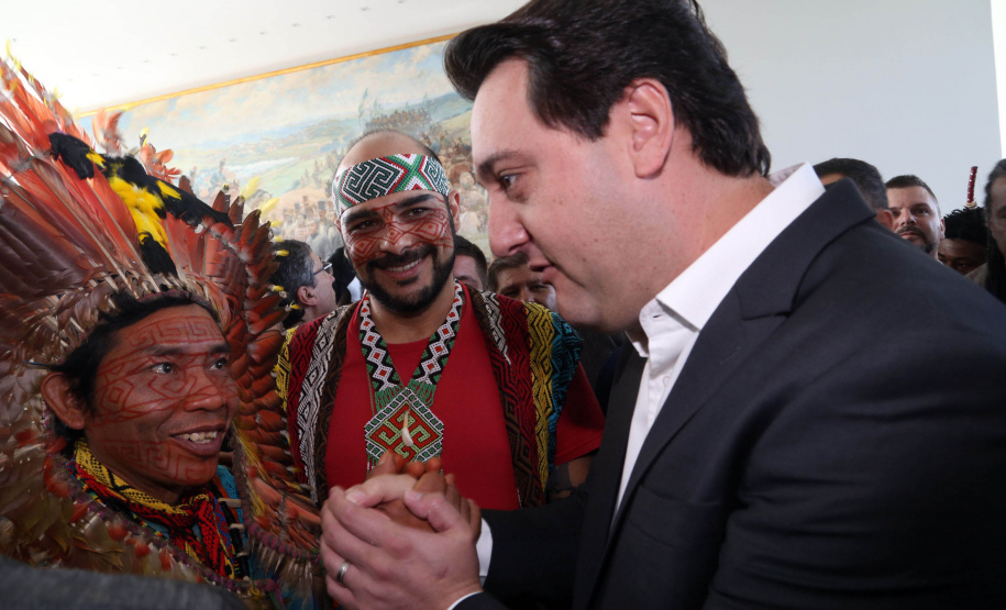 O governador Carlos Massa Ratinho Junior disse nesta quarta-feira (22), no lançamento oficial da Superintendência Geral de Diálogo e Interação Social (Sudis), que o Governo do Paraná está aberto ao diálogo e vai trabalhar diariamente para atender as demandas de todos os setores da sociedade, principalmente dos mais necessitados, em respeito ao compromisso com a construção de um Estado moderno e protetivo.Foto: Gilson Abreu/ANPr