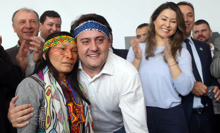 O governador Carlos Massa Ratinho Junior disse nesta quarta-feira (22), no lançamento oficial da Superintendência Geral de Diálogo e Interação Social (Sudis), que o Governo do Paraná está aberto ao diálogo e vai trabalhar diariamente para atender as demandas de todos os setores da sociedade, principalmente dos mais necessitados, em respeito ao compromisso com a construção de um Estado moderno e protetivo.Foto: Gilson Abreu/ANPr