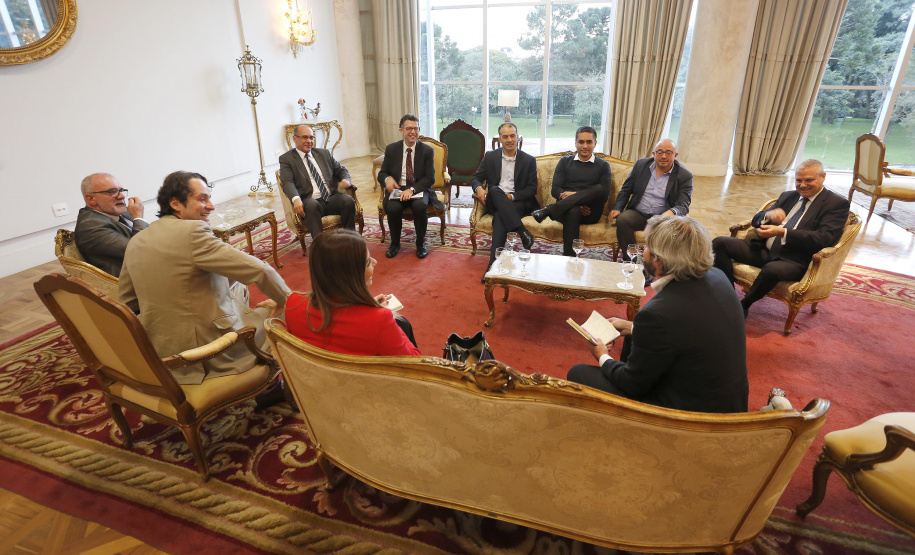 Reunião com representantes da Microsoft.  Curitiba, 22-05-19.Foto: Arnaldo Alves / ANPr.