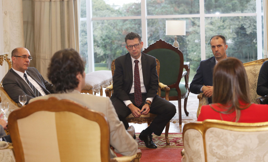 Reunião com representantes da Microsoft.  Eduardo Bekin, presidente da Agência Paraná de Desenvolvimento.Curitiba, 22-05-19.Foto: Arnaldo Alves / ANPr.