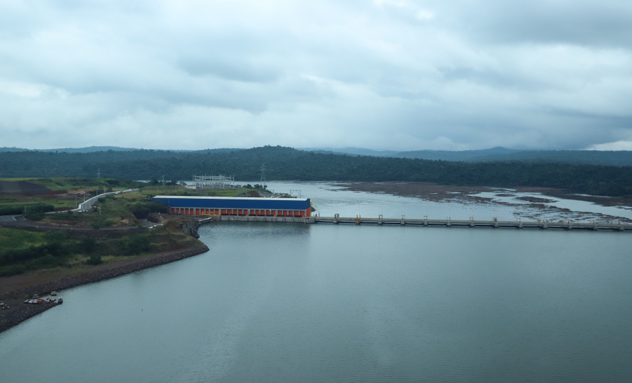 A Usina Hidrelétrica Baixo Iguaçu, último aproveitamento energético do Rio Iguaçu, foi inaugurada nesta quinta-feira (23) em Capanema, no Sudoeste do Estado. O empreendimento foi construído por um consórcio formado pela Copel e a Neonergia e recebeu investimento de R$ 2,3 bilhões. Foto: Rodrigo Felix Leal/ANPr