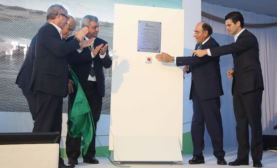 A Usina Hidrelétrica Baixo Iguaçu, último aproveitamento energético do Rio Iguaçu, foi inaugurada nesta quinta-feira (23) em Capanema, no Sudoeste do Estado