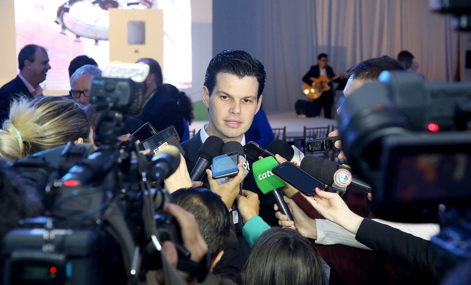 A Usina Hidrelétrica Baixo Iguaçu, último aproveitamento energético do Rio Iguaçu, foi inaugurada nesta quinta-feira (23) em Capanema, no Sudoeste do Estado