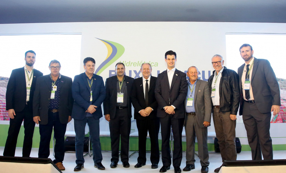 A Usina Hidrelétrica Baixo Iguaçu, último aproveitamento energético do Rio Iguaçu, foi inaugurada nesta quinta-feira (23) em Capanema, no Sudoeste do Estado