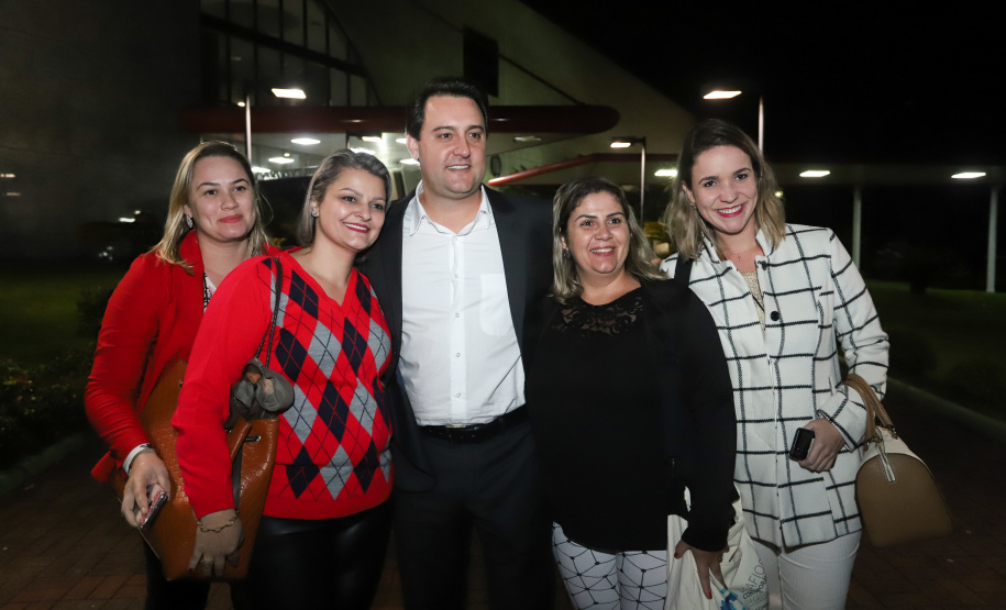 O governador Carlos Massa Ratinho Junior participa da abertura do XXXV Congresso Estadual de Secretários Municipais de Saúde do Paraná, no Centro Universitário da Fundação Assis Gurgacz (FAG)  em Cascavel nesta quinta-feira (23).   Cascavel, 23/05/2019 -  Foto: Rodrigo Félix Leal/ANPr