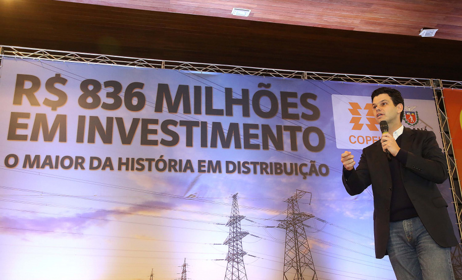 O governador Carlos Massa Ratinho Junior e o presidente da Copel, Daniel Pimentel Slaviero, anunciaram nesta sexta-feira (24) os investimentos da Companhia na região Oeste do Paraná para os próximos três anos. Foto: Jaelson Lucas/ANPr