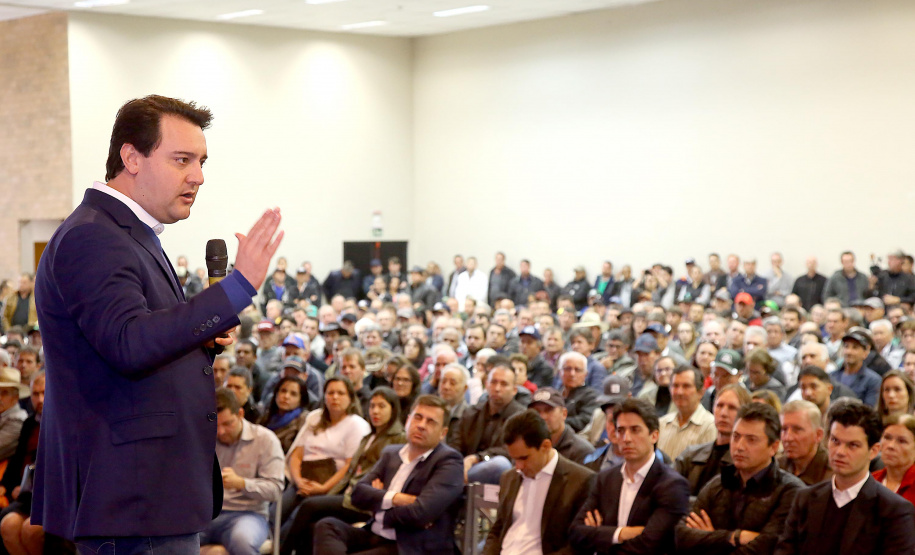 O governador Carlos Massa Ratinho Junior e o presidente da Copel, Daniel Pimentel Slaviero, anunciaram nesta sexta-feira (24) os investimentos da Companhia na região Oeste do Paraná para os próximos três anos. Foto: Jaelson Lucas/ANPr