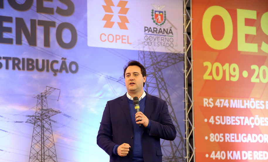 O governador Carlos Massa Ratinho Junior e o presidente da Copel, Daniel Pimentel Slaviero, anunciaram nesta sexta-feira (24) os investimentos da Companhia na região Oeste do Paraná para os próximos três anos. Foto: Jaelson Lucas/ANPr