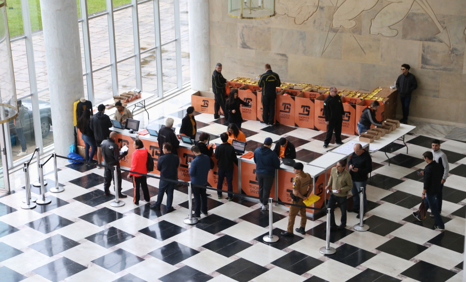 Exposição da PM e atividades educativas abrem 2ª Corrida da Casa Militar  -  Curitiba, 24/05/2019  -  Foto: José Fernando Ogura/ANPr