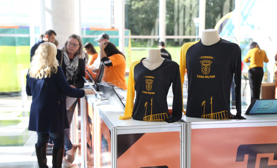 Exposição da PM e atividades educativas abrem 2ª Corrida da Casa Militar  -  Curitiba, 24/05/2019  -  Foto: José Fernando Ogura/ANPr