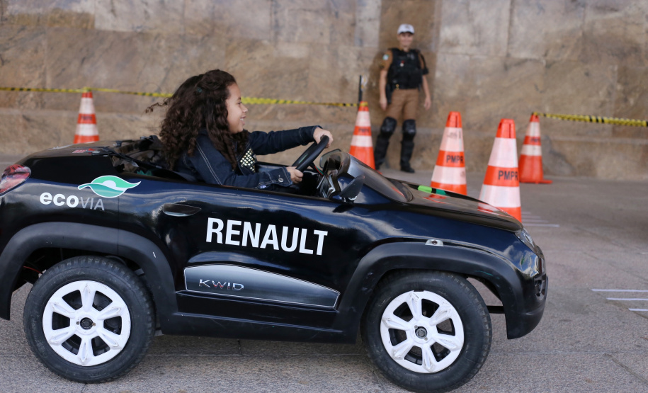 Exposição da PM e atividades educativas abrem 2ª Corrida da Casa Militar  -  Curitiba, 24/05/2019  -  Foto: José Fernando Ogura/ANPr