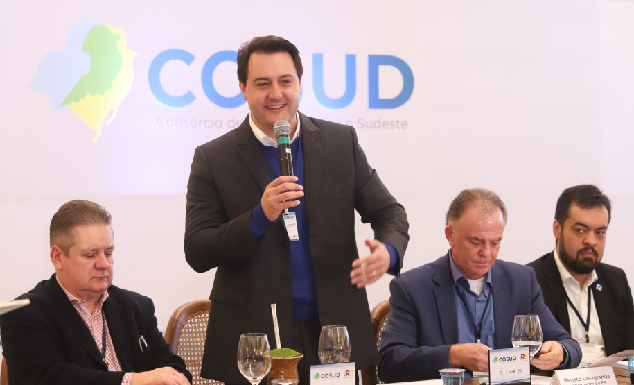 Governador Carlos Massa Ratinho Júnior participa em Gramado, na Serra Gaúcha, da reunião entre governadores, vice-governadores e secretários dos sete Estados que integram o Consórcio de Integração Sul e Sudeste (Cosud) - Gramado, RS, 25/05/2019 - Foto: Rodrigo Félix Leal/ANPr