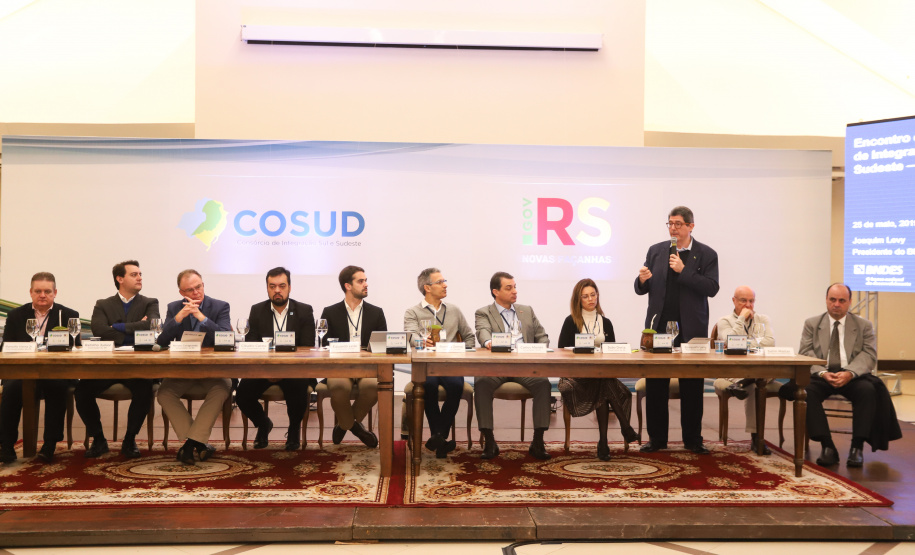 Governador Carlos Massa Ratinho Júnior participa em Gramado, na Serra Gaúcha, da reunião entre governadores, vice-governadores e secretários dos sete Estados que integram o Consórcio de Integração Sul e Sudeste (Cosud) - Gramado, RS, 25/05/2019 - Foto: Rodrigo Félix Leal/ANPr