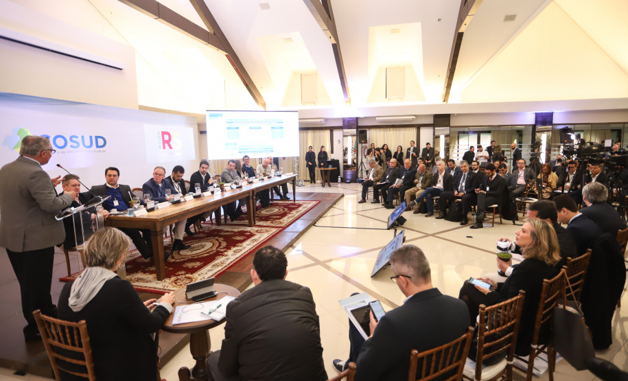 Governador Carlos Massa Ratinho Júnior participa em Gramado, na Serra Gaúcha, da reunião entre governadores, vice-governadores e secretários dos sete Estados que integram o Consórcio de Integração Sul e Sudeste (Cosud) - Gramado, RS, 25/05/2019 - Foto: Rodrigo Félix Leal/ANPr