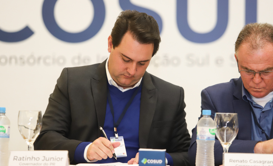 Governador Carlos Massa Ratinho Júnior participa em Gramado, na Serra Gaúcha, da reunião entre governadores, vice-governadores e secretários dos sete Estados que integram o Consórcio de Integração Sul e Sudeste (Cosud) - Gramado, RS, 25/05/2019 - Foto: Rodrigo Félix Leal/ANPr