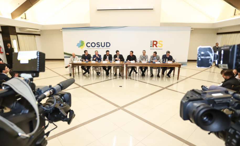 Governador Carlos Massa Ratinho Júnior participa em Gramado, na Serra Gaúcha, da reunião entre governadores, vice-governadores e secretários dos sete Estados que integram o Consórcio de Integração Sul e Sudeste (Cosud) - Gramado, RS, 25/05/2019 - Foto: Rodrigo Félix Leal/ANPr