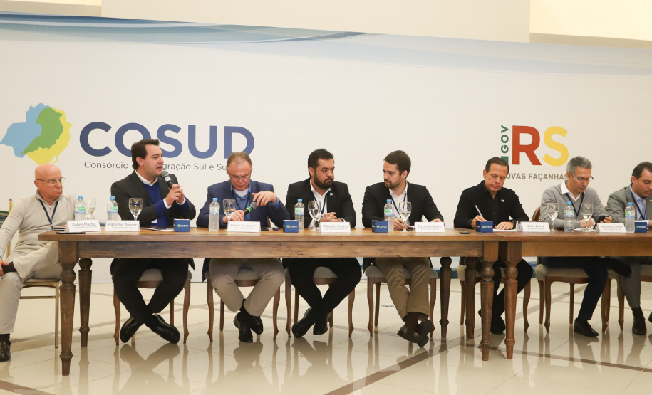 Governador Carlos Massa Ratinho Júnior participa em Gramado, na Serra Gaúcha, da reunião entre governadores, vice-governadores e secretários dos sete Estados que integram o Consórcio de Integração Sul e Sudeste (Cosud) - Gramado, RS, 25/05/2019 - Foto: Rodrigo Félix Leal/ANPr